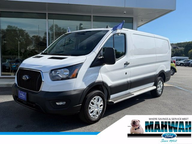 Certified 2025 Ford Transit 250 Low Roof w/ Exterior Upgrade Package RWD image 1