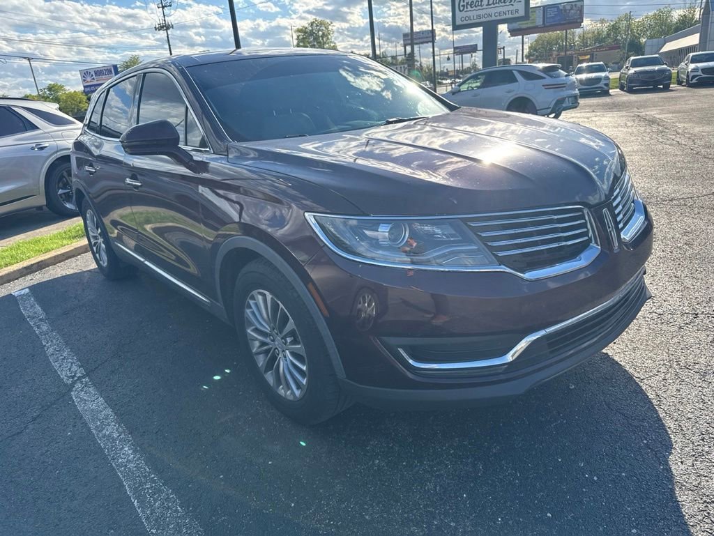 Used 2017 Lincoln MKX Select w/ Select Plus Package FWD image 5