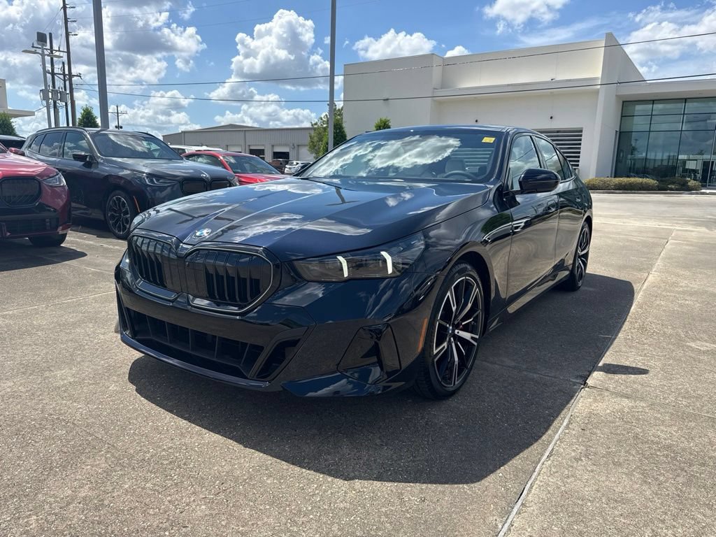 New 2027 BMW 530i xDrive w/ M Sport Package