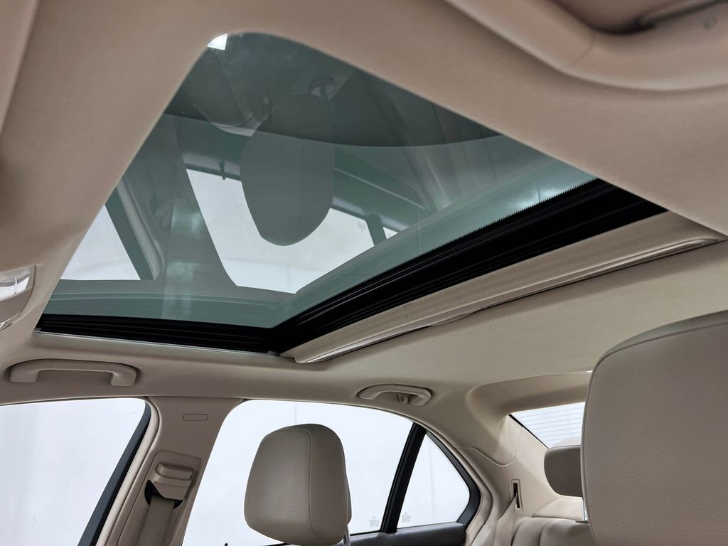 Used 2013 Mercedes-Benz C 300 4MATIC Sedan image 12