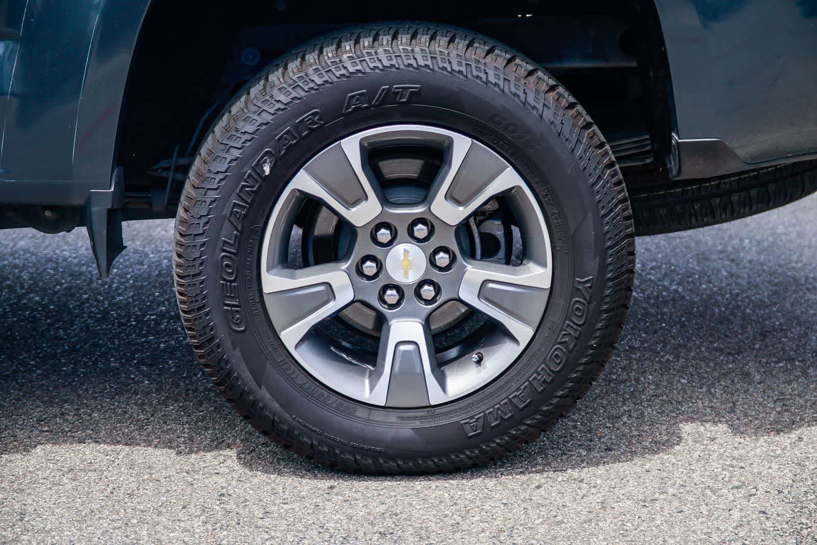 Used 2019 Chevrolet Colorado Z71 AWD/4WD image 8