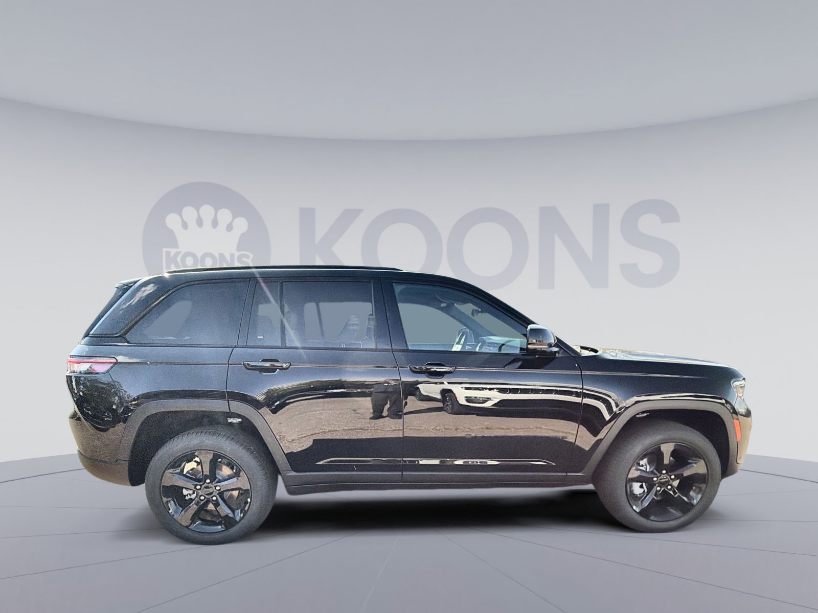 New 2025 Jeep Grand Cherokee Limited w/ Luxury Tech Group II image 8