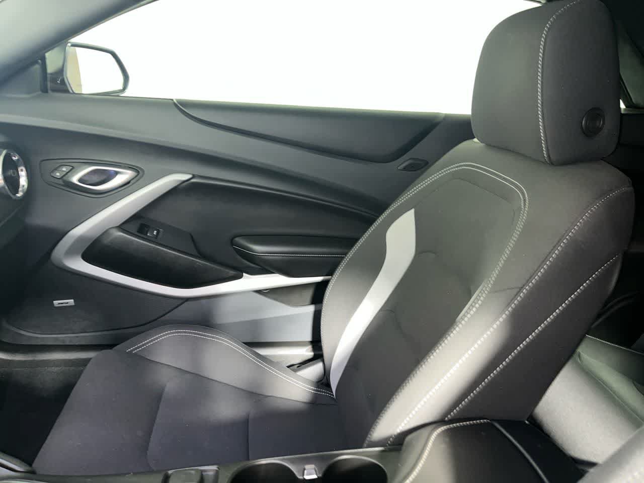 Used 2022 Chevrolet Camaro LT w/ Technology Package RWD image 26