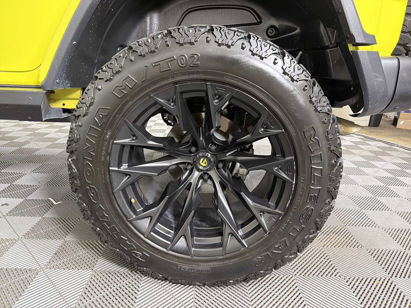 Used 2023 Jeep Wrangler Unlimited Rubicon 392 w/ Xtreme Recon 35" Tire Package image 20