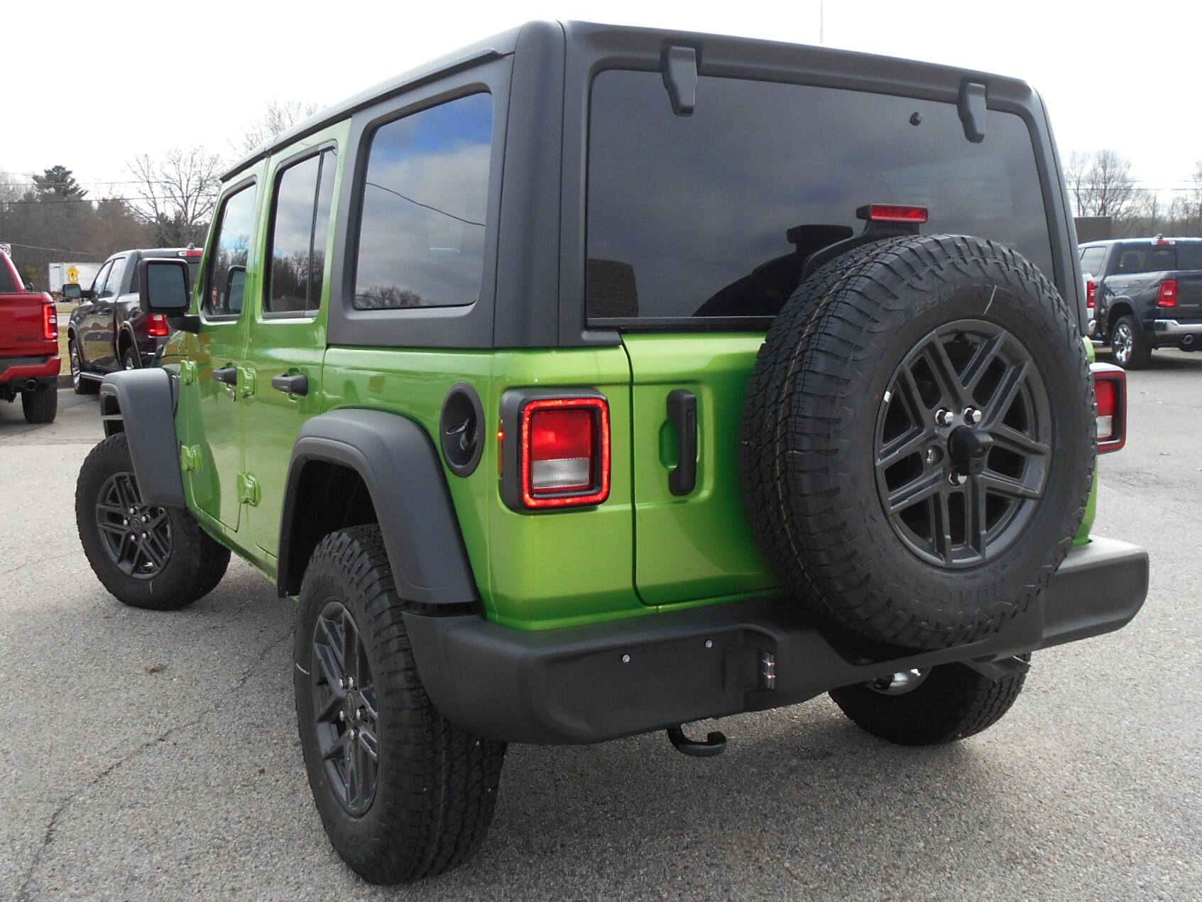 New 2026 Jeep Wrangler Unlimited Sport image 3