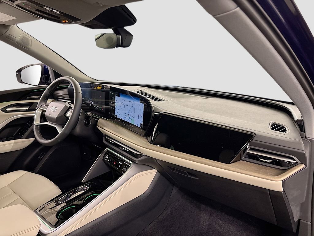 New 2025 Audi Q5 Premium Plus image 14