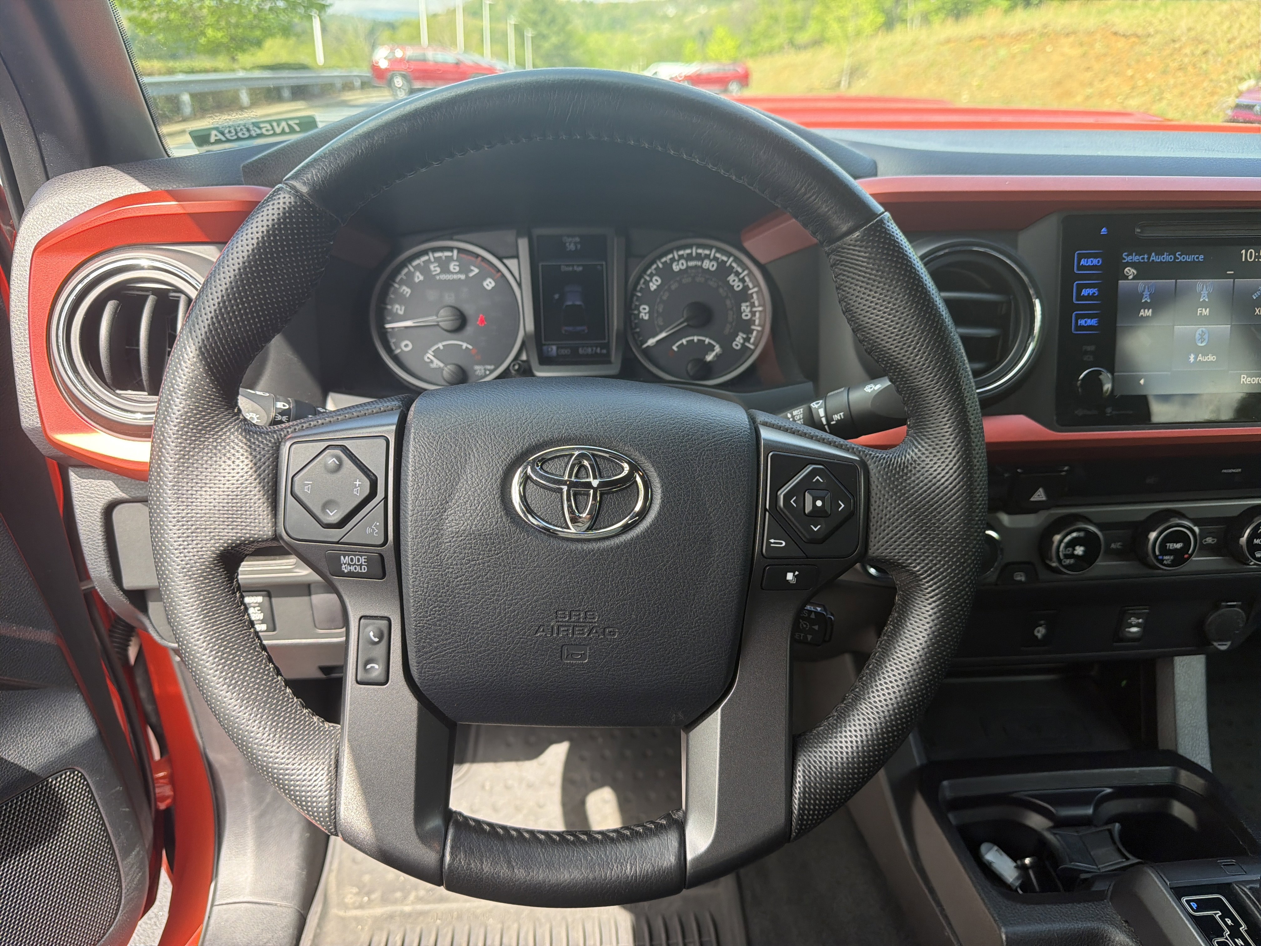 Used 2016 Toyota Tacoma TRD Sport w/ Towing Package AWD/4WD image 13