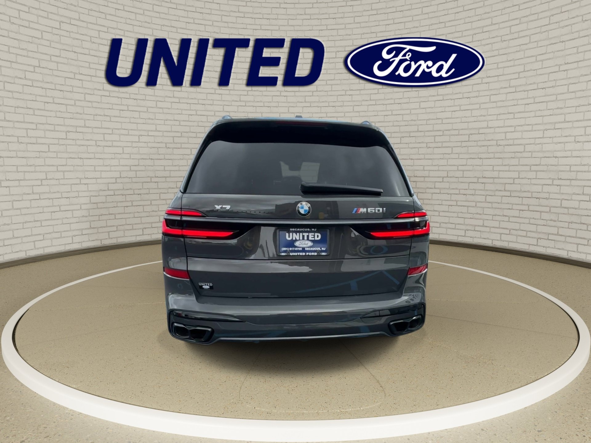 Used 2026 BMW X7 M60i w/ Executive Package AWD/4WD image 7