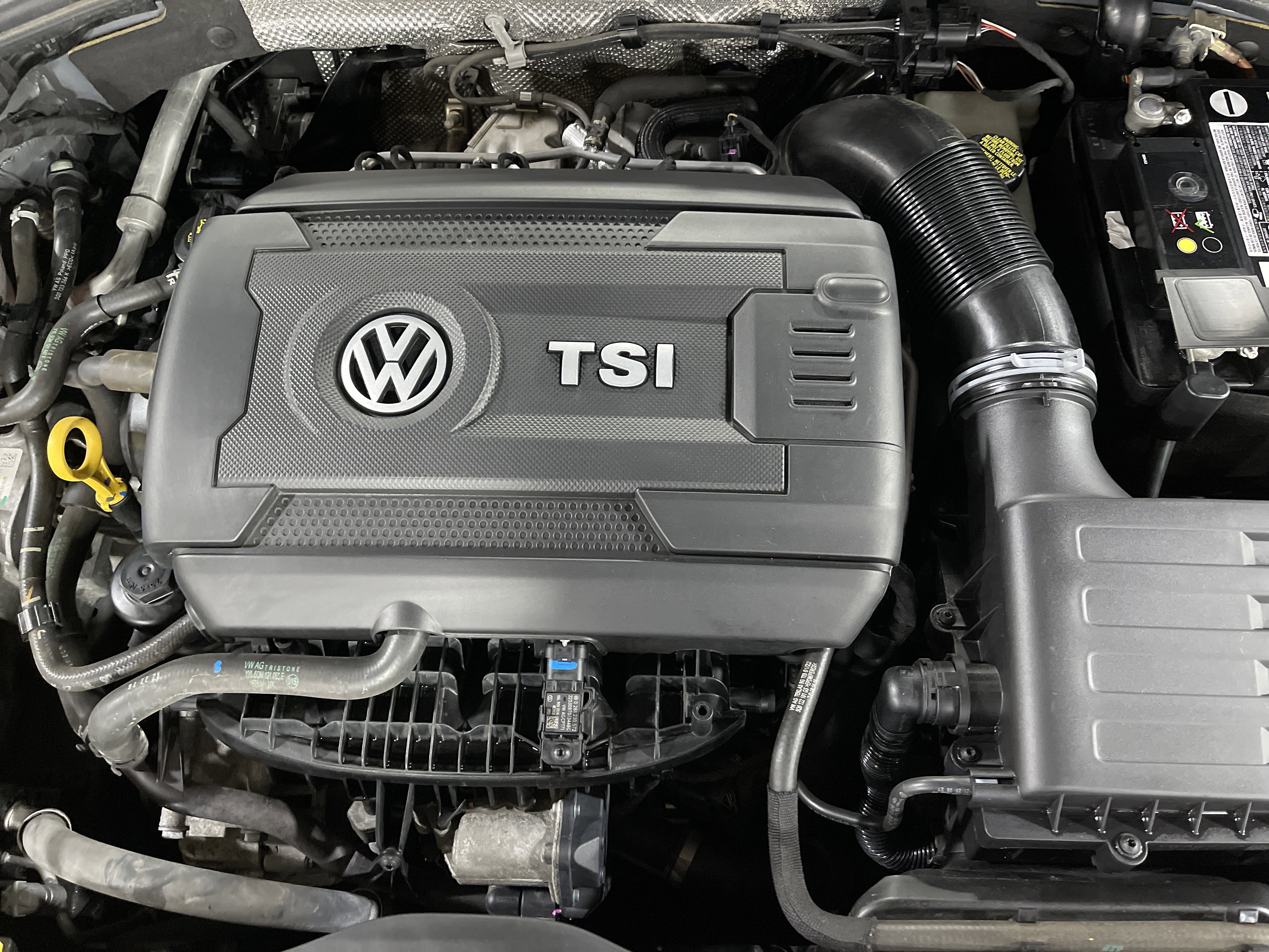 Used 2022 Volkswagen Jetta GLI Autobahn image 15