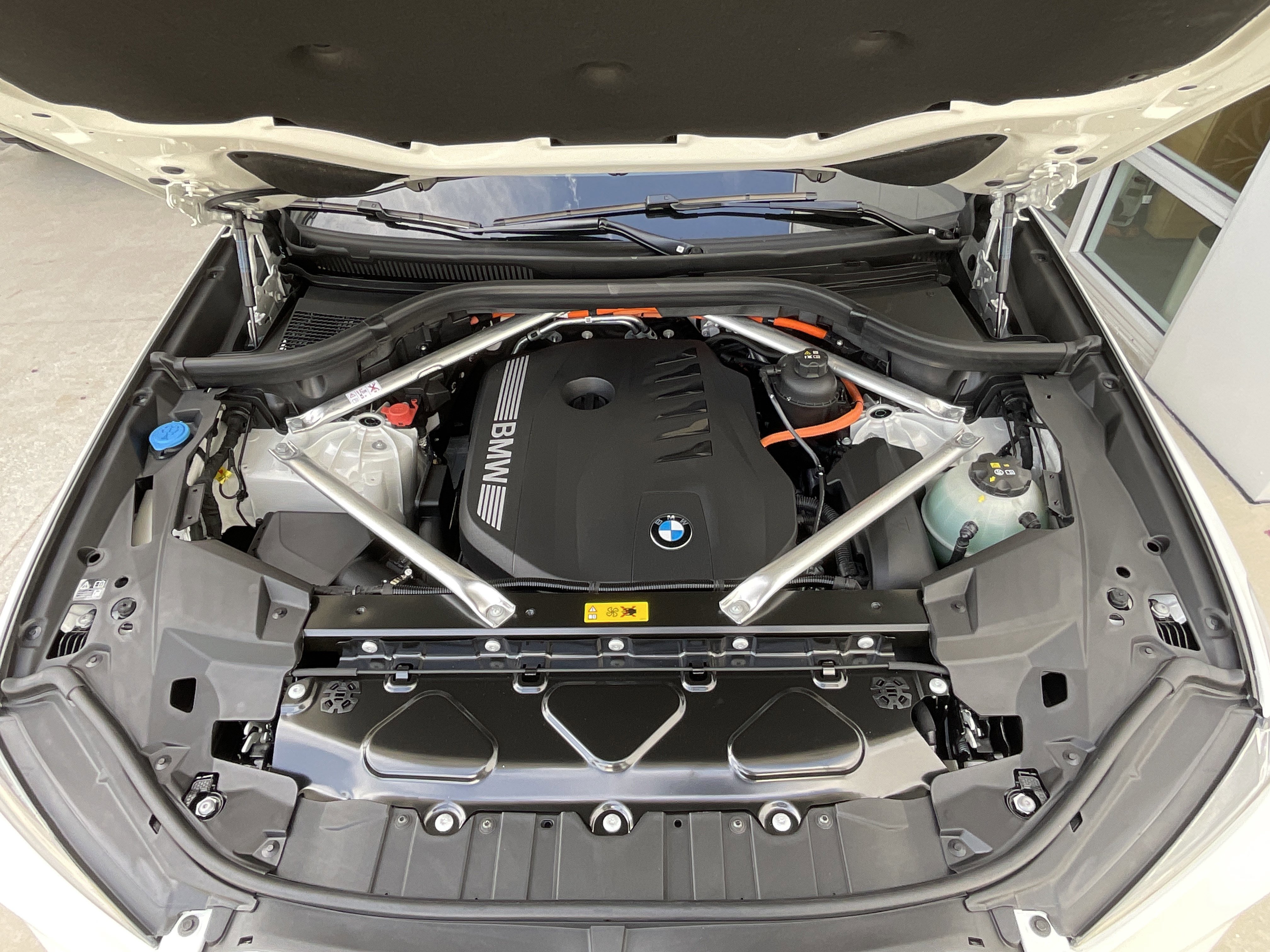 New 2026 BMW X5 xDrive50e w/ M Sport Package image 33