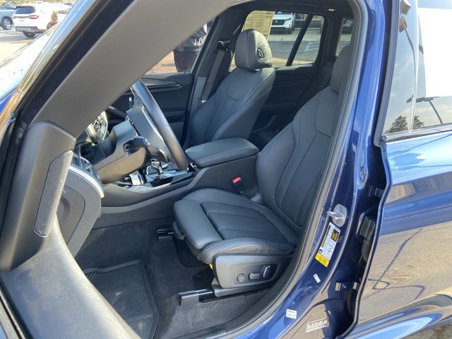 Used 2024 BMW X3 sDrive30i w/ Premium Package w/ZPA image 17