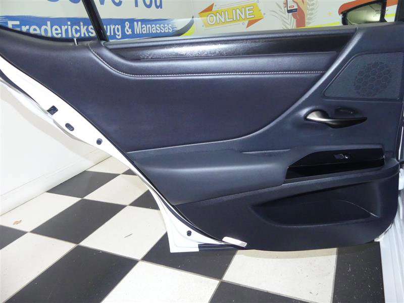 Used 2023 Lexus ES 350 w/ Premium Package image 28