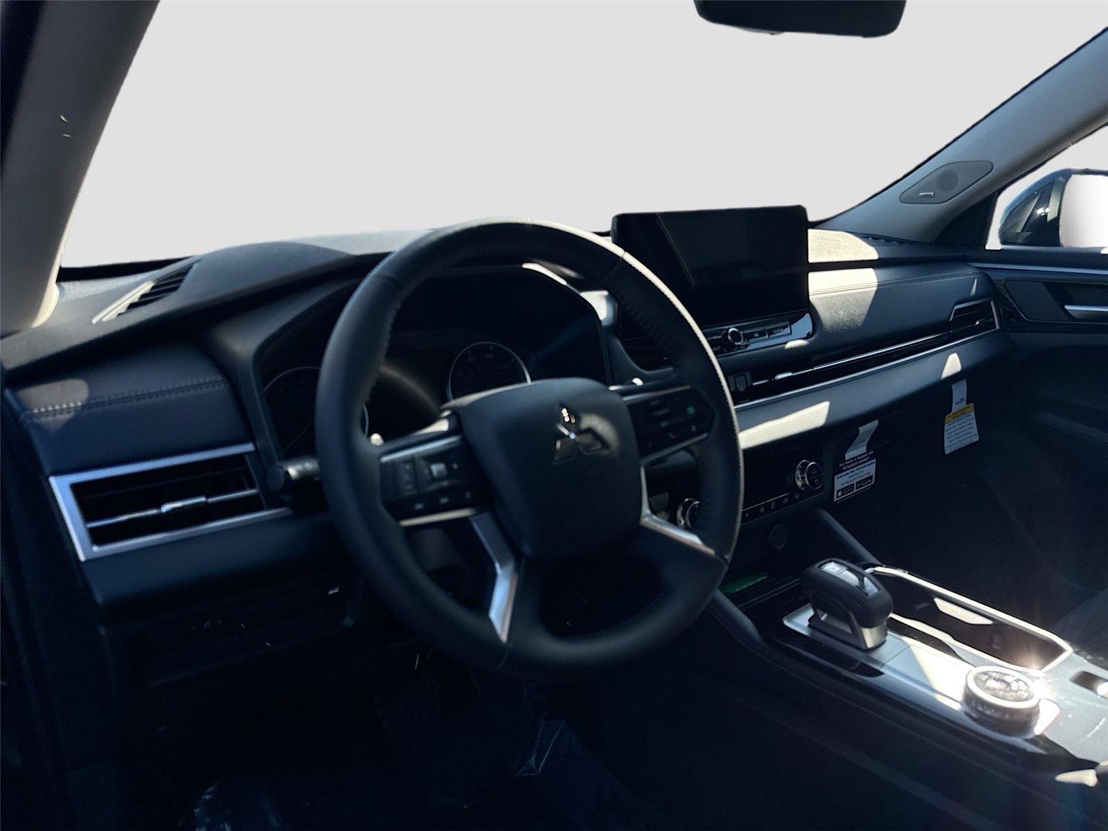 New 2025 Mitsubishi Outlander SE AWD/4WD image 9