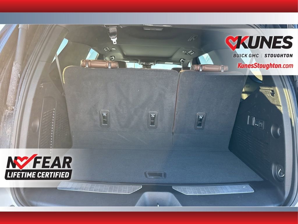 Used 2024 Chevrolet Tahoe High Country image 41