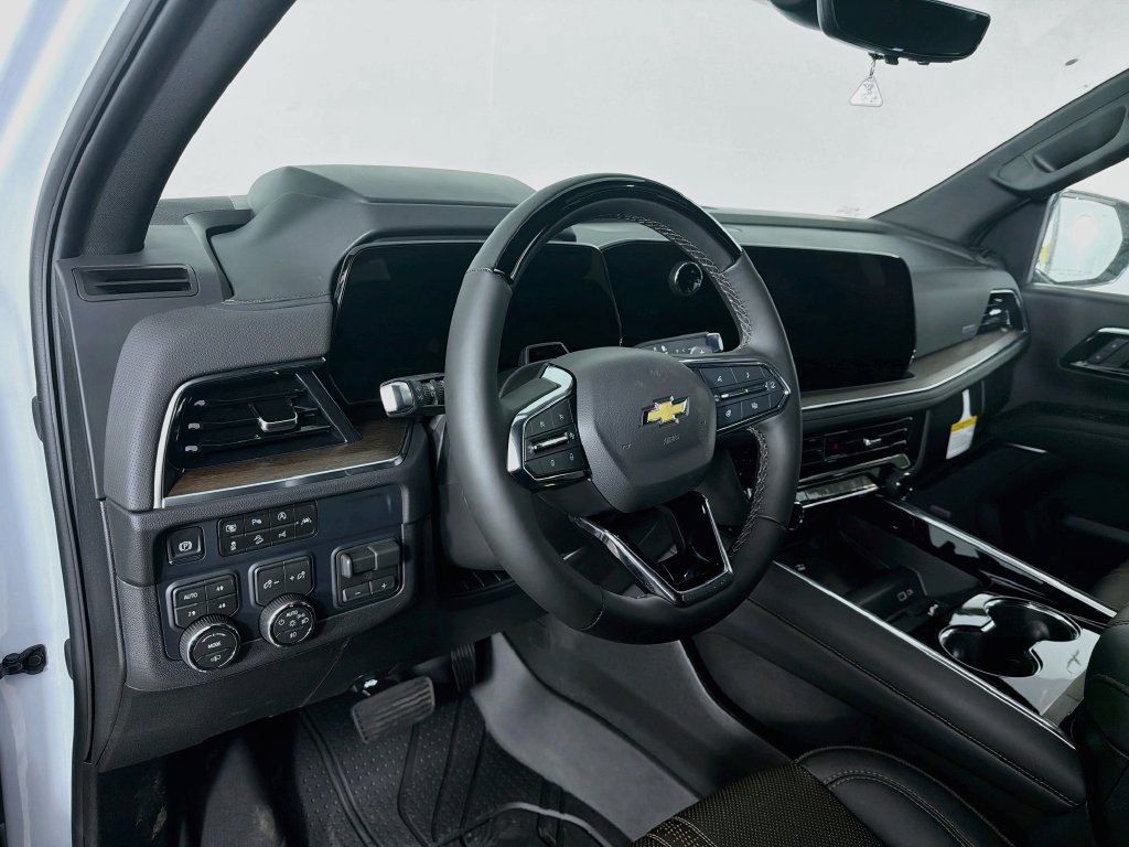New 2026 Chevrolet Tahoe High Country AWD/4WD image 9