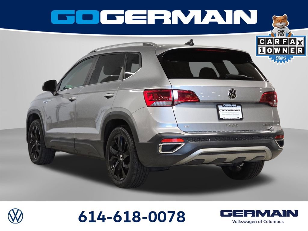 Used 2023 Volkswagen Taos SE w/ Panoramic Sunroof Package AWD/4WD image 12