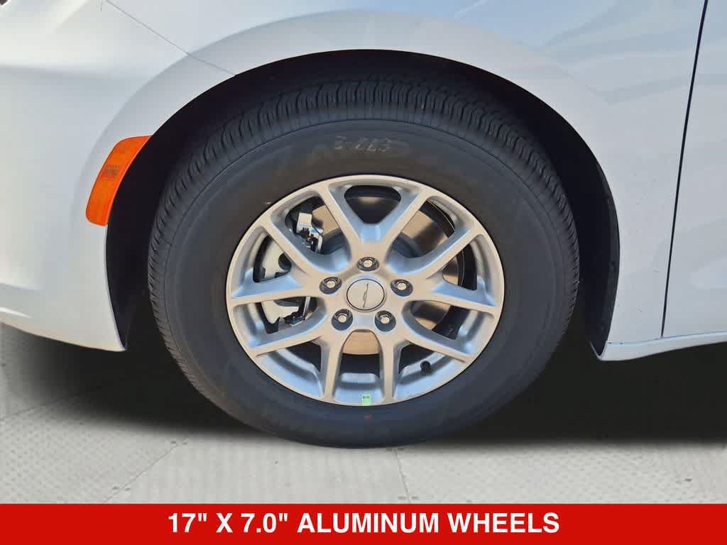 New 2027 Chrysler Pacifica Select FWD image 13
