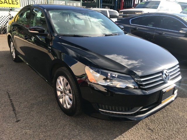 Used 2015 Volkswagen Passat 1.8T Wolfsburg Edition FWD image 4