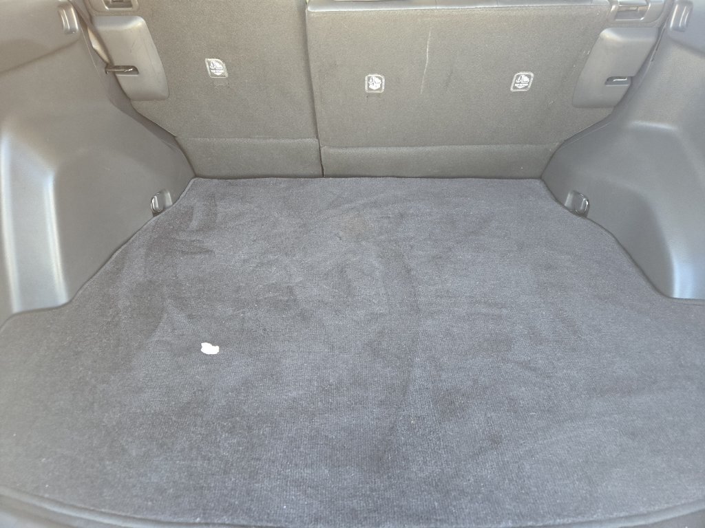 Used 2024 Toyota RAV4 XLE Premium FWD image 27