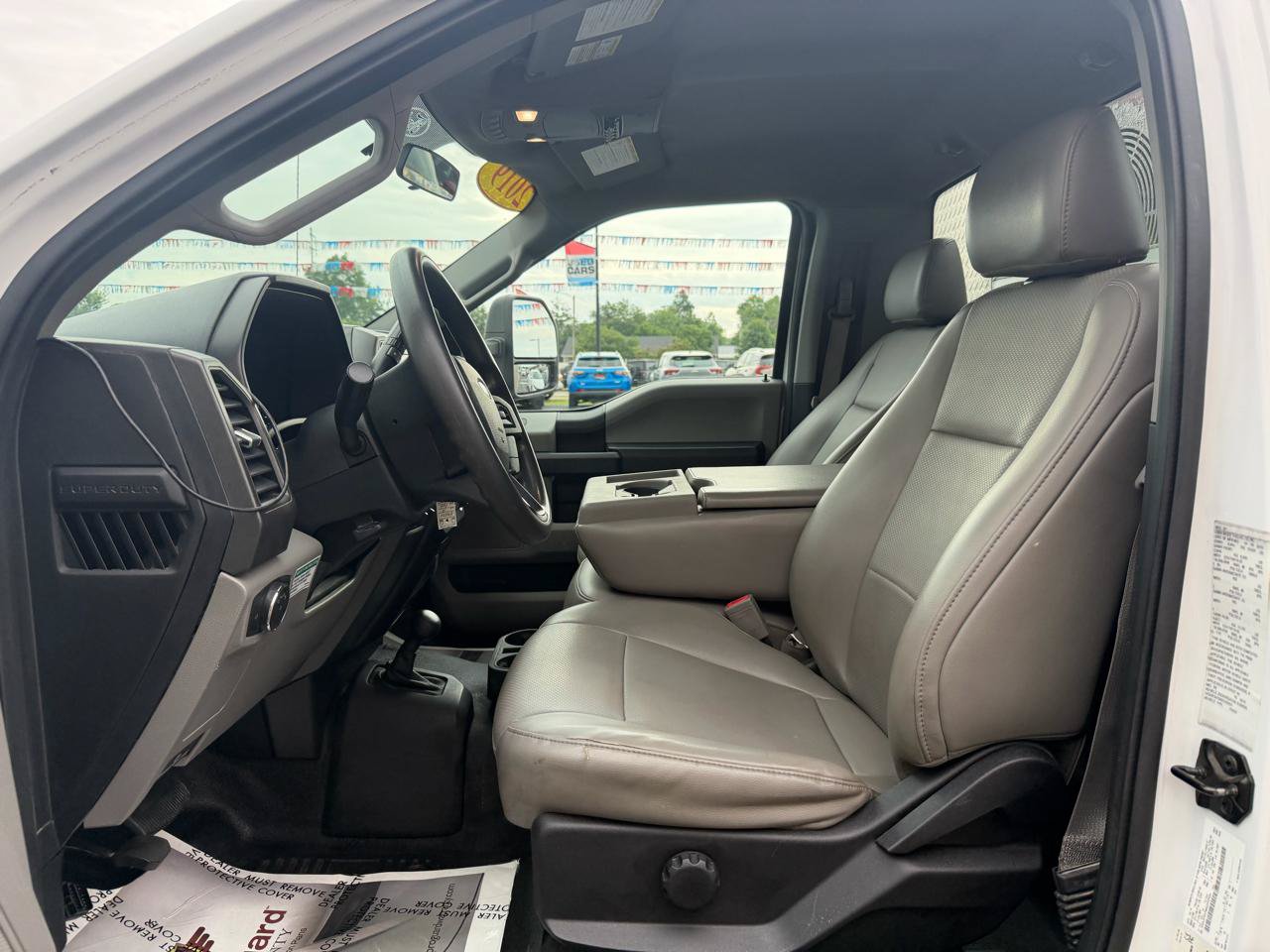Used 2019 Ford F550 4x4 Regular Cab Super Duty image 13