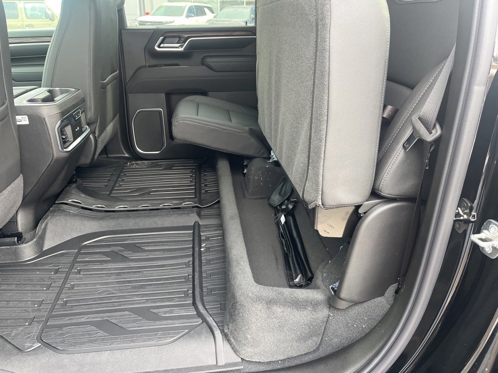 New 2026 GMC Sierra 3500 SLT w/ SLT Premium Package image 13