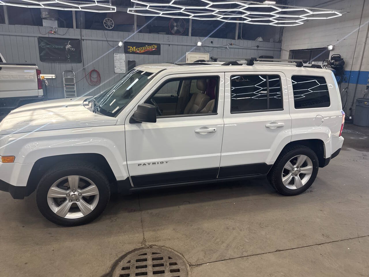Used 2011 Jeep Patriot Latitude w/ Sun/Sound Group