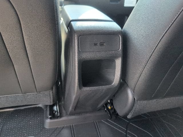 Used 2026 Chevrolet Trax LT w/ Driver Confidence Package FWD image 35