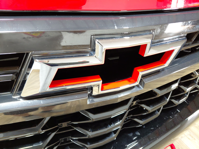 Used 2024 Chevrolet Silverado 1500 ZR2 w/ Technology Package AWD/4WD image 11