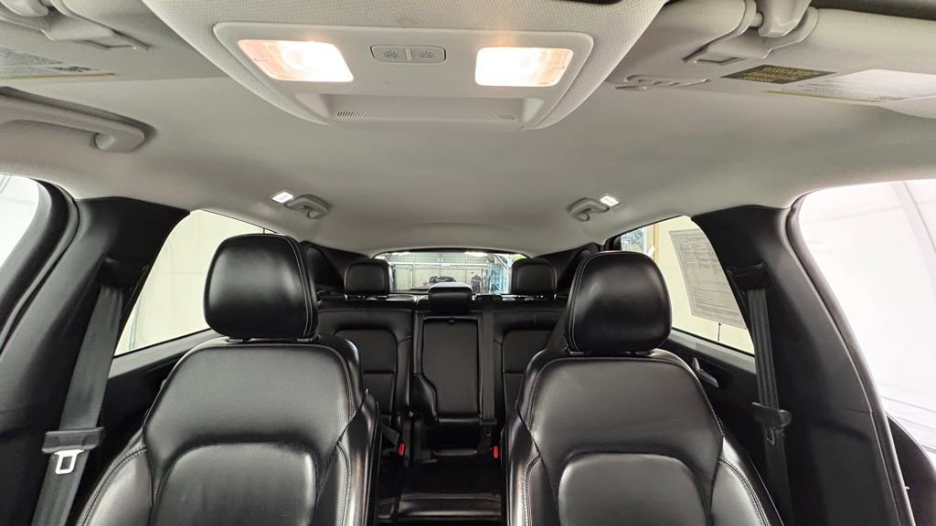 Used 2024 Ford Escape Platinum AWD/4WD image 34