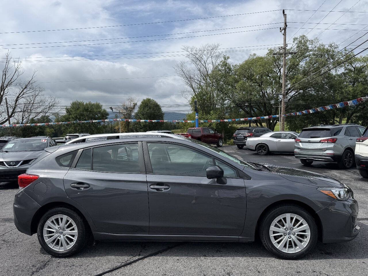 Used 2018 Subaru Impreza 2.0i Premium w/ Eyesight & BSD & Rcta AWD/4WD image 4