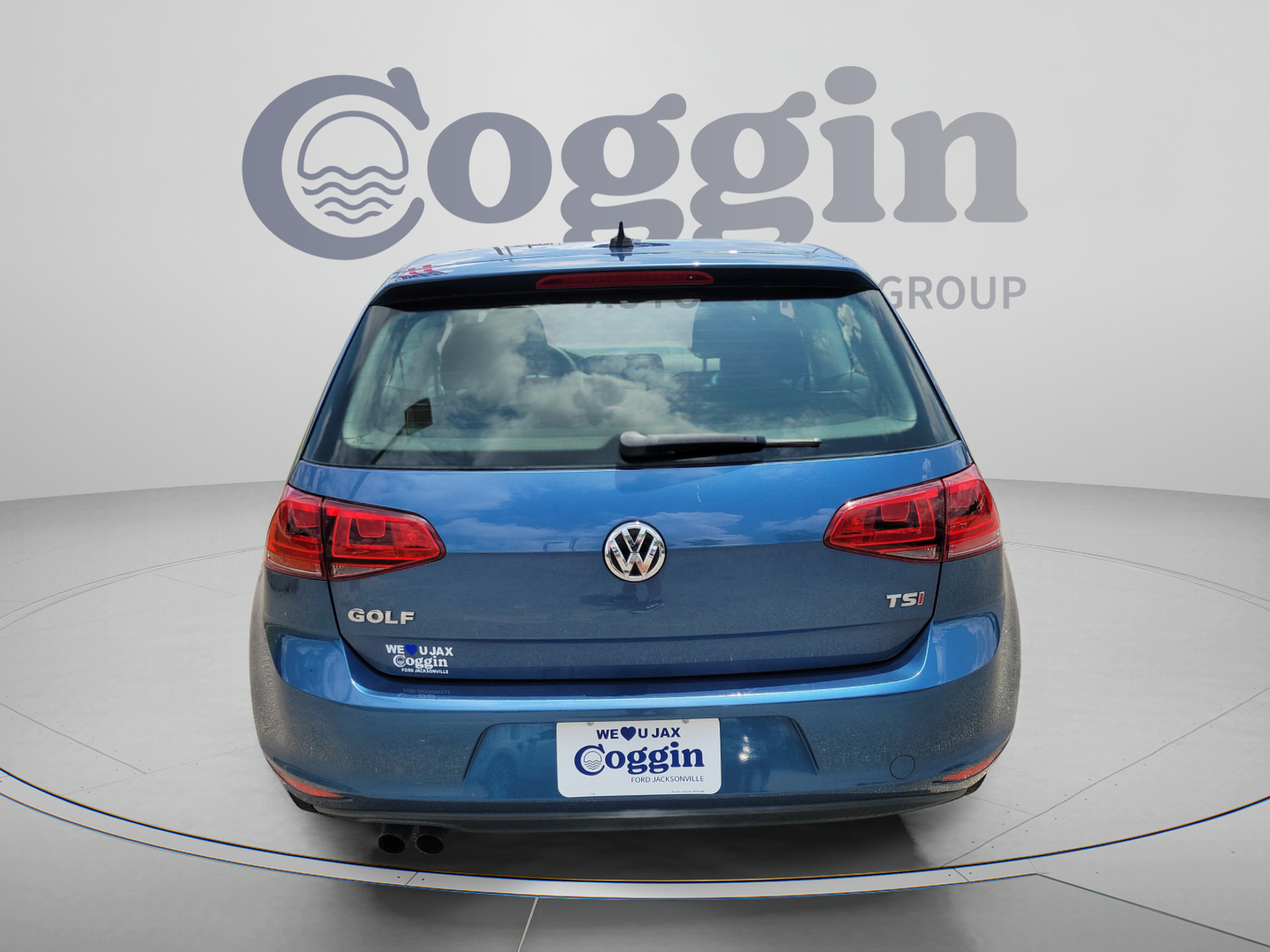 Used 2015 Volkswagen Golf S FWD image 3