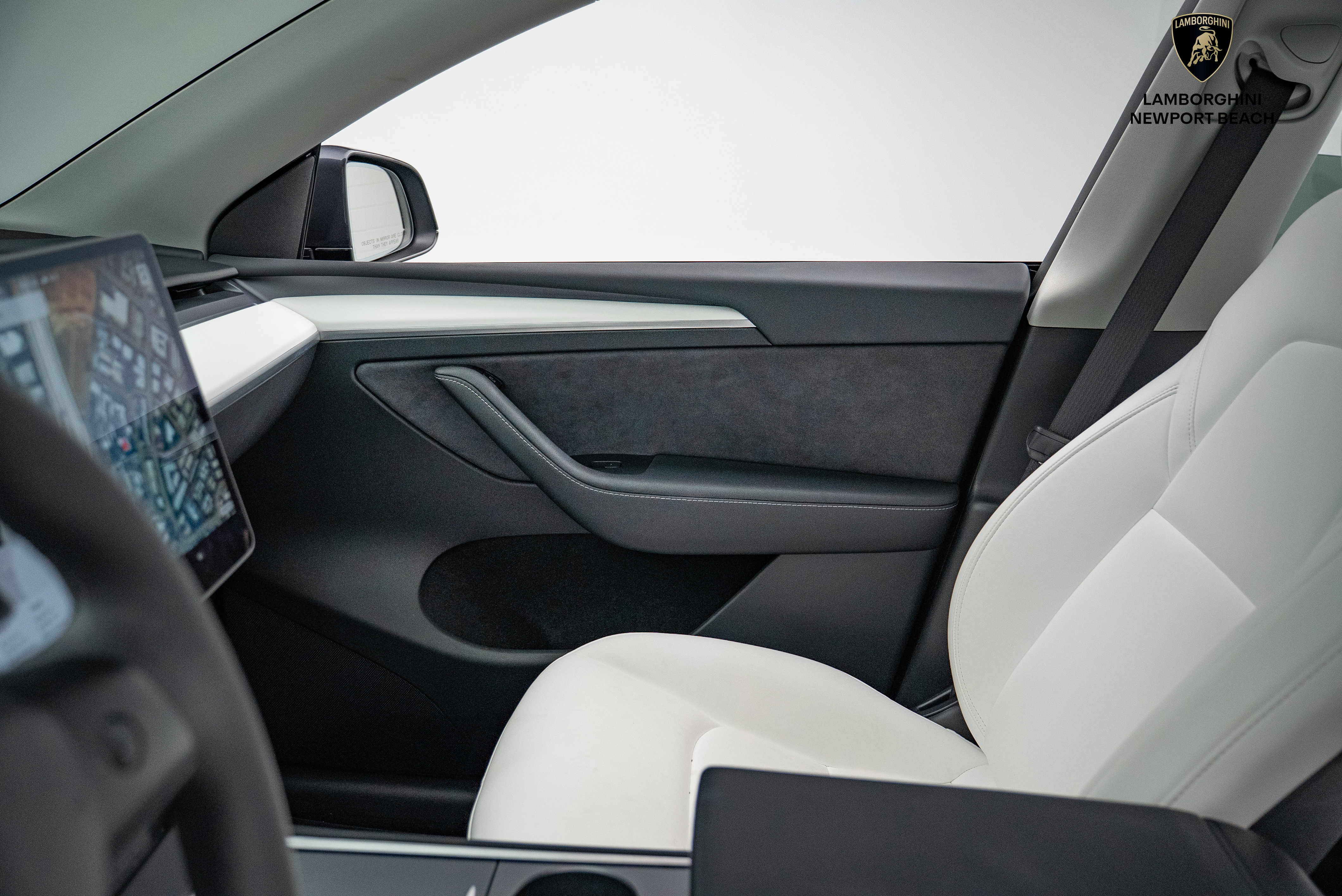 Used 2024 Tesla Model Y Performance image 26