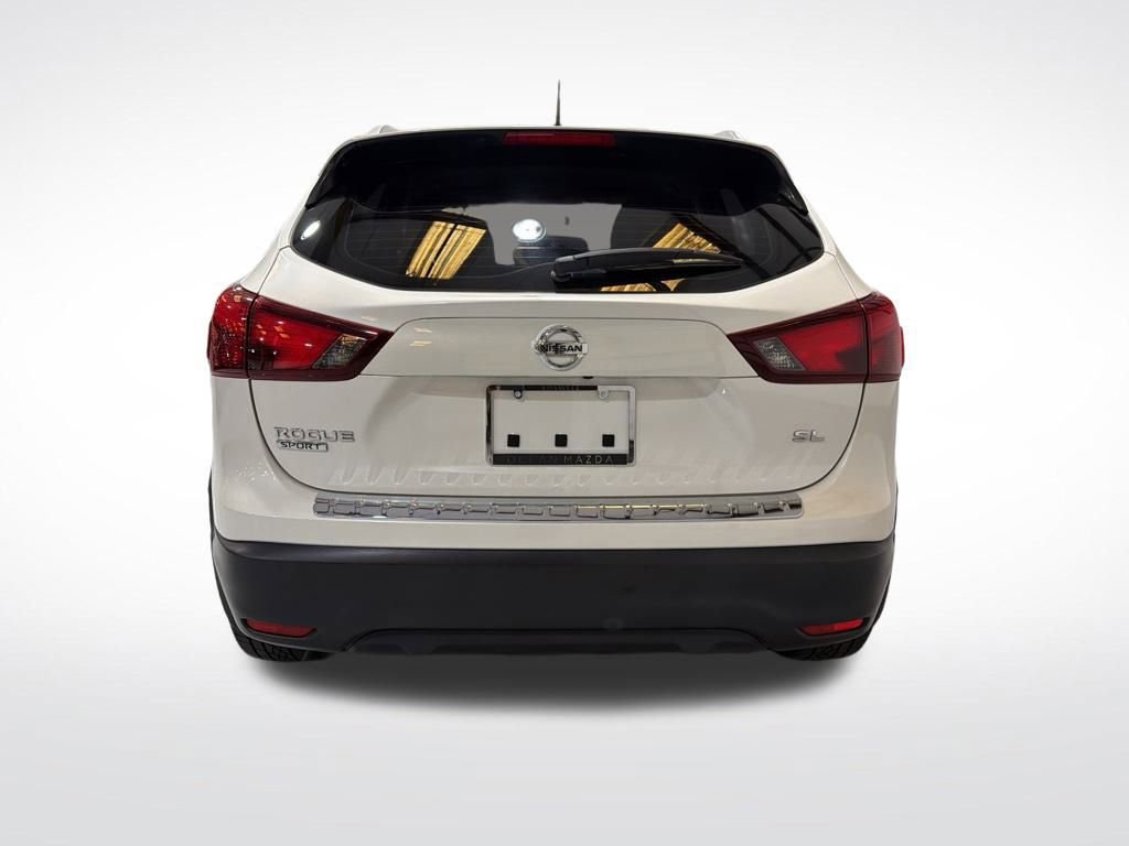 Used 2018 Nissan Rogue Sport SL image 38