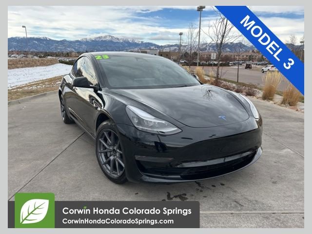 Used 2023 Tesla Model 3 Standard Range image 1
