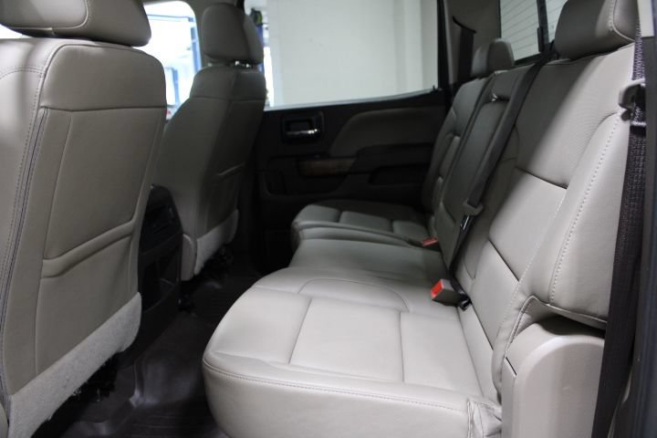 Used 2018 GMC Sierra 1500 SLT AWD/4WD image 22