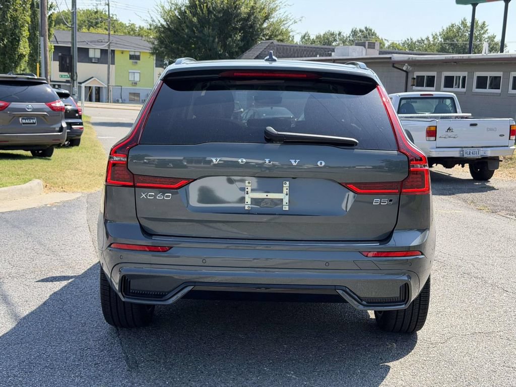 New 2026 Volvo XC60 B5 Ultra w/ Protection Package Premier AWD/4WD image 20