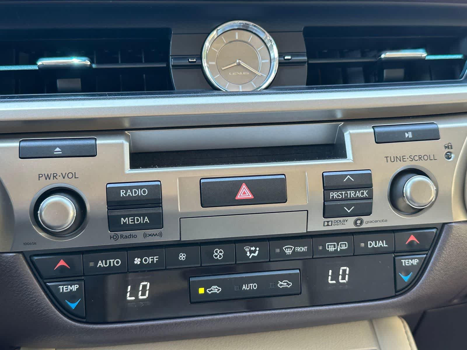 Used 2017 Lexus ES 350 w/ Navigation System Package FWD image 24