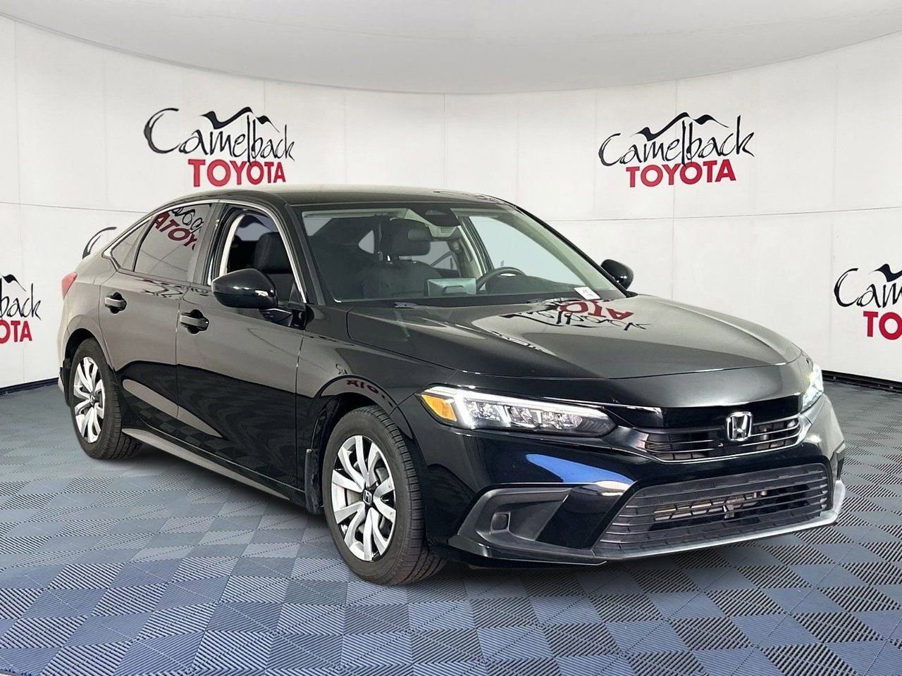 Used 2022 Honda Civic LX image 3