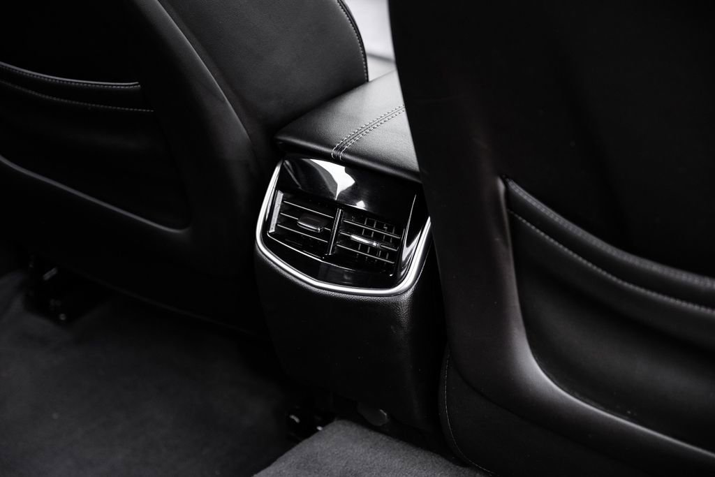 Used 2016 Cadillac XTS image 37