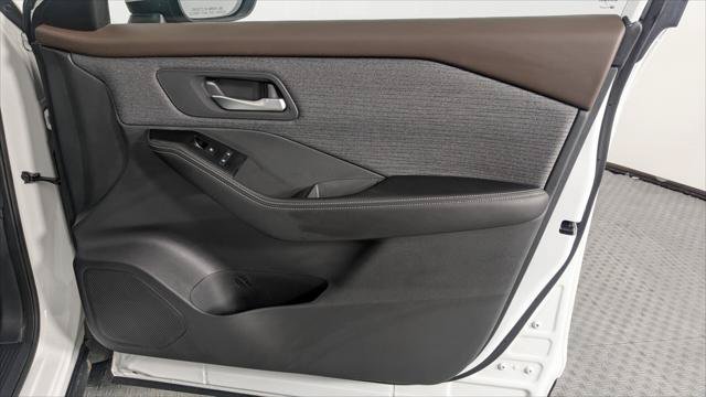 Used 2022 Nissan Rogue SV FWD image 23