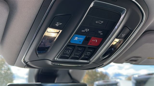 Used 2023 Jeep Grand Cherokee 30th Anniversary image 21