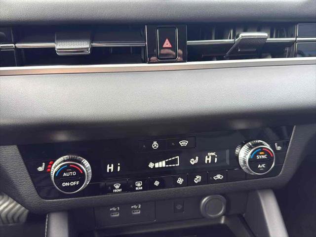 New 2026 Mitsubishi Outlander SE image 25