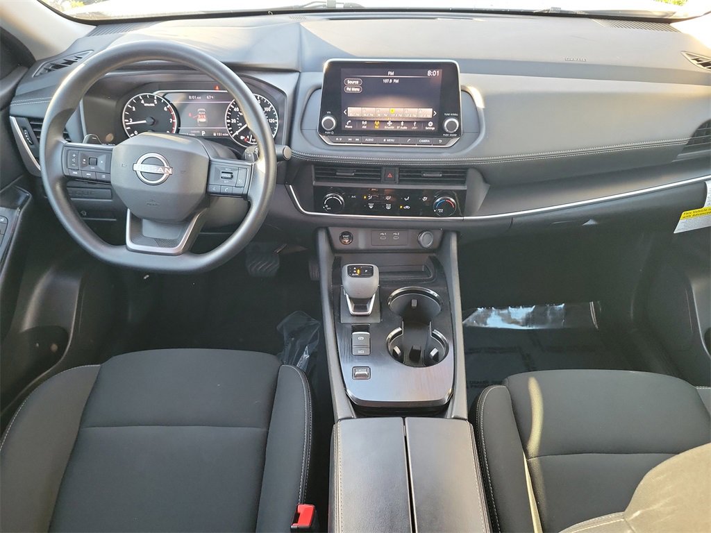 Certified 2025 Nissan Rogue S image 9
