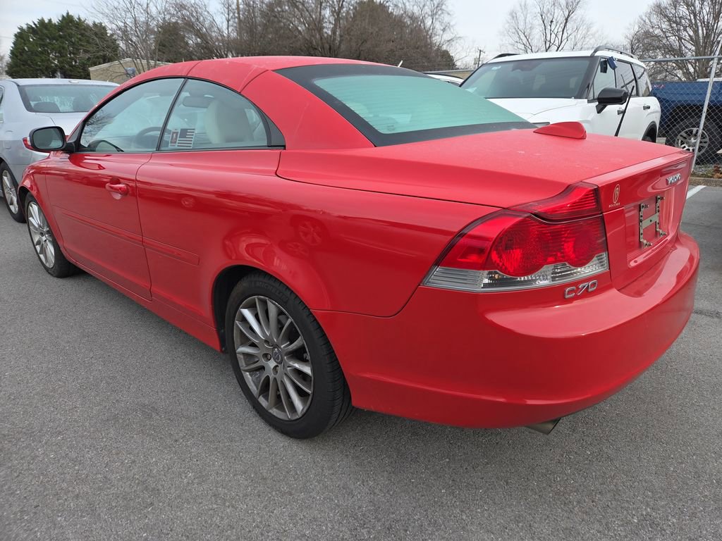 Used 2008 Volvo C70 T5 image 6
