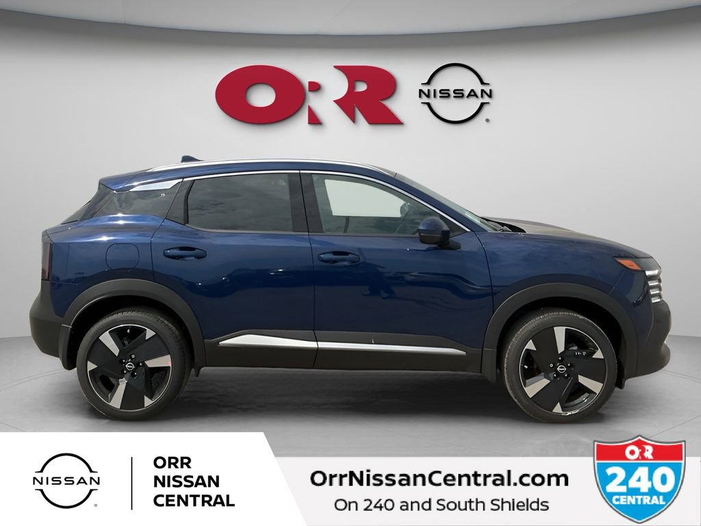 New 2025 Nissan Kicks SR FWD image 4