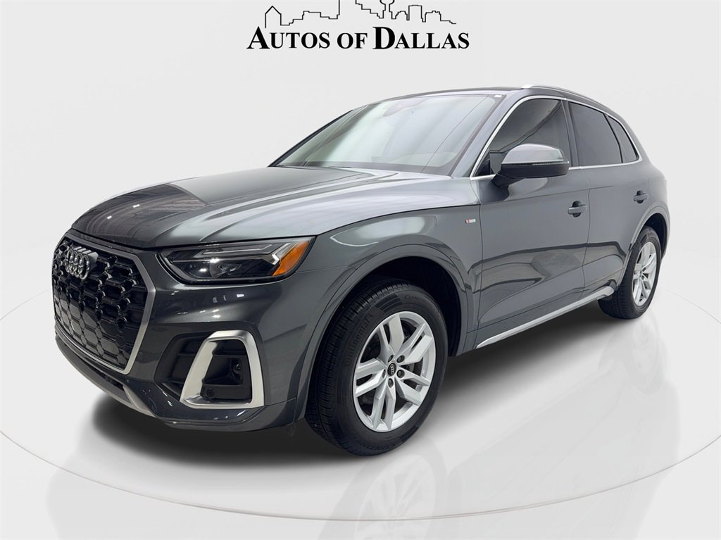 Used 2022 Audi Q5 2.0T Premium w/ Convenience Package image 2