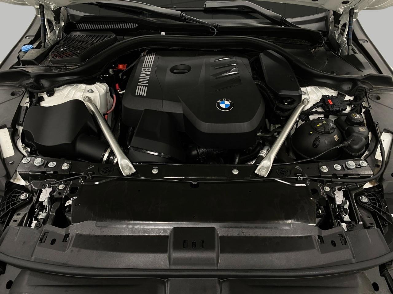 Certified 2024 BMW 530i xDrive w/ Convenience Package image 11