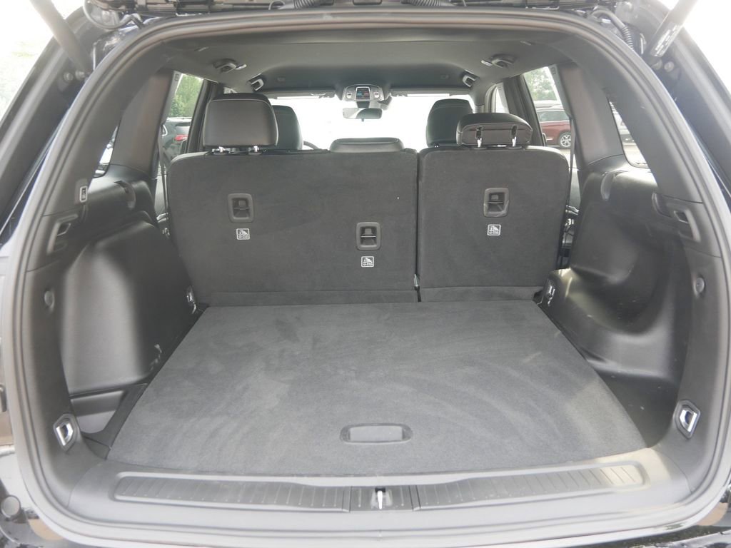 New 2025 Jeep Grand Cherokee Limited w/ Trailer Tow Package image 17