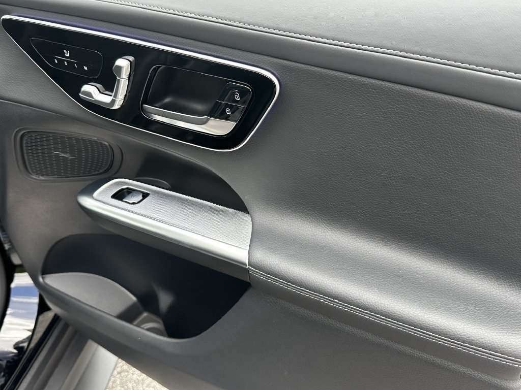 Certified 2026 Mercedes-Benz GLC 300 4MATIC image 16