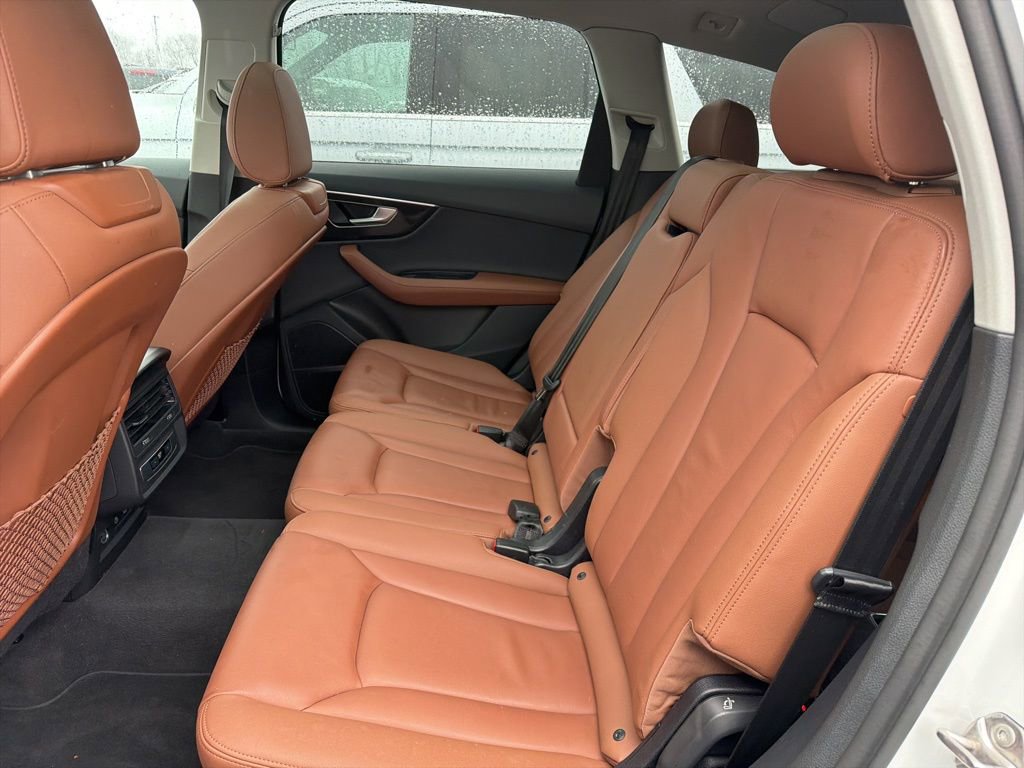 Used 2024 Audi Q7 2.0T Premium Plus image 11